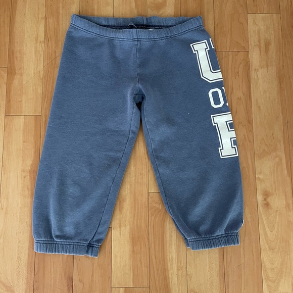 PINK Victoria's Secret Pants - Y2K PINK Victoria Secret Jogger Capris “U of P 86” Small